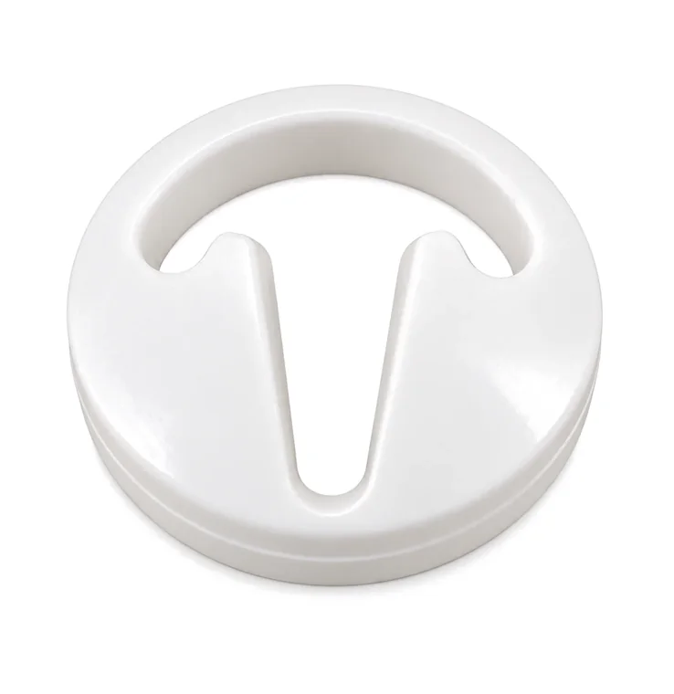 Valve cores and seats